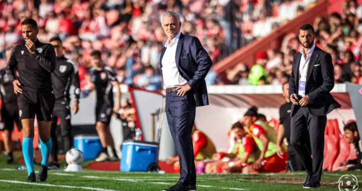 José Mourinho analisa vitória do Benfica: «Obviamente que gostei mais da segunda parte»