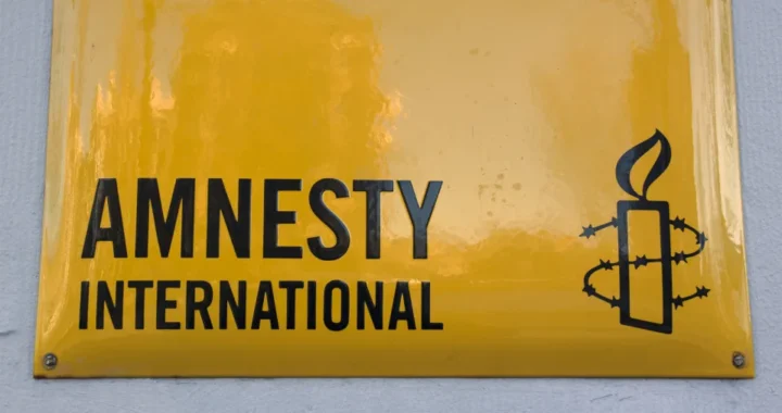 Amnistia Internacional exige libertação “imediata” de opositora no Ruanda